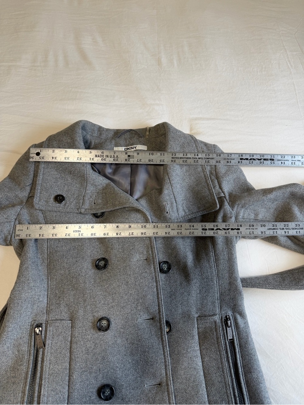 DKNY Grey Wool Blend Double Breasted Belted Coat Size 4 - Picture 10 of 12